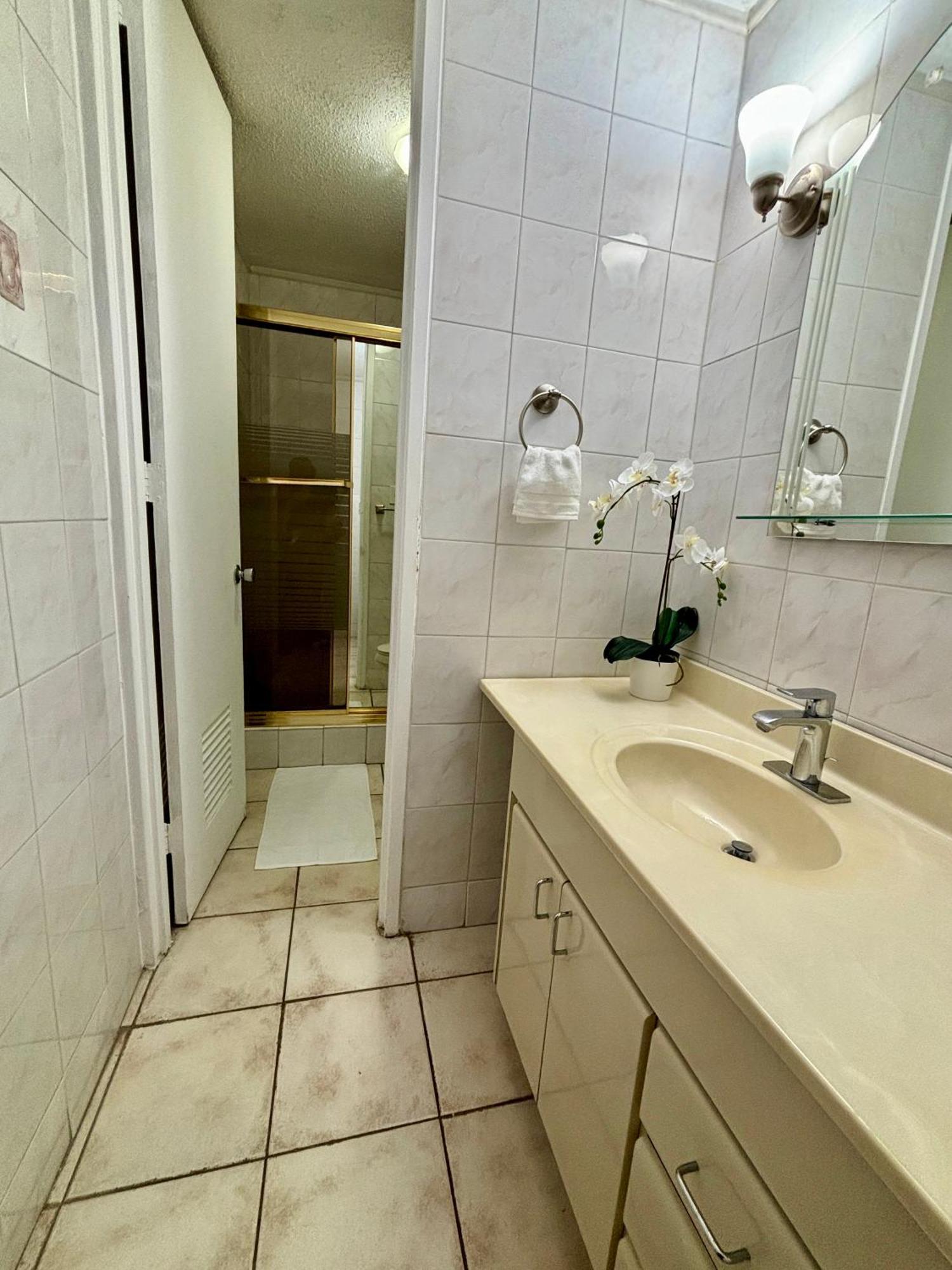 Downtown Beachfront Isla Verde Luxury Apartment San Juan Exterior photo