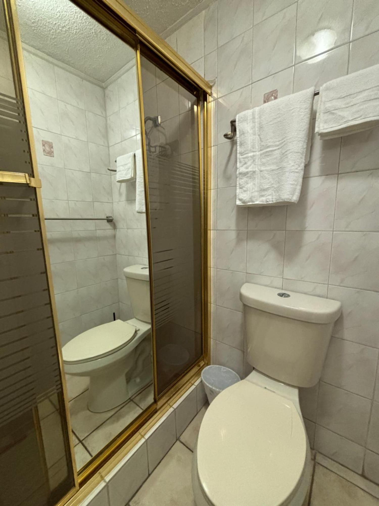 Downtown Beachfront Isla Verde Luxury Apartment San Juan Exterior photo