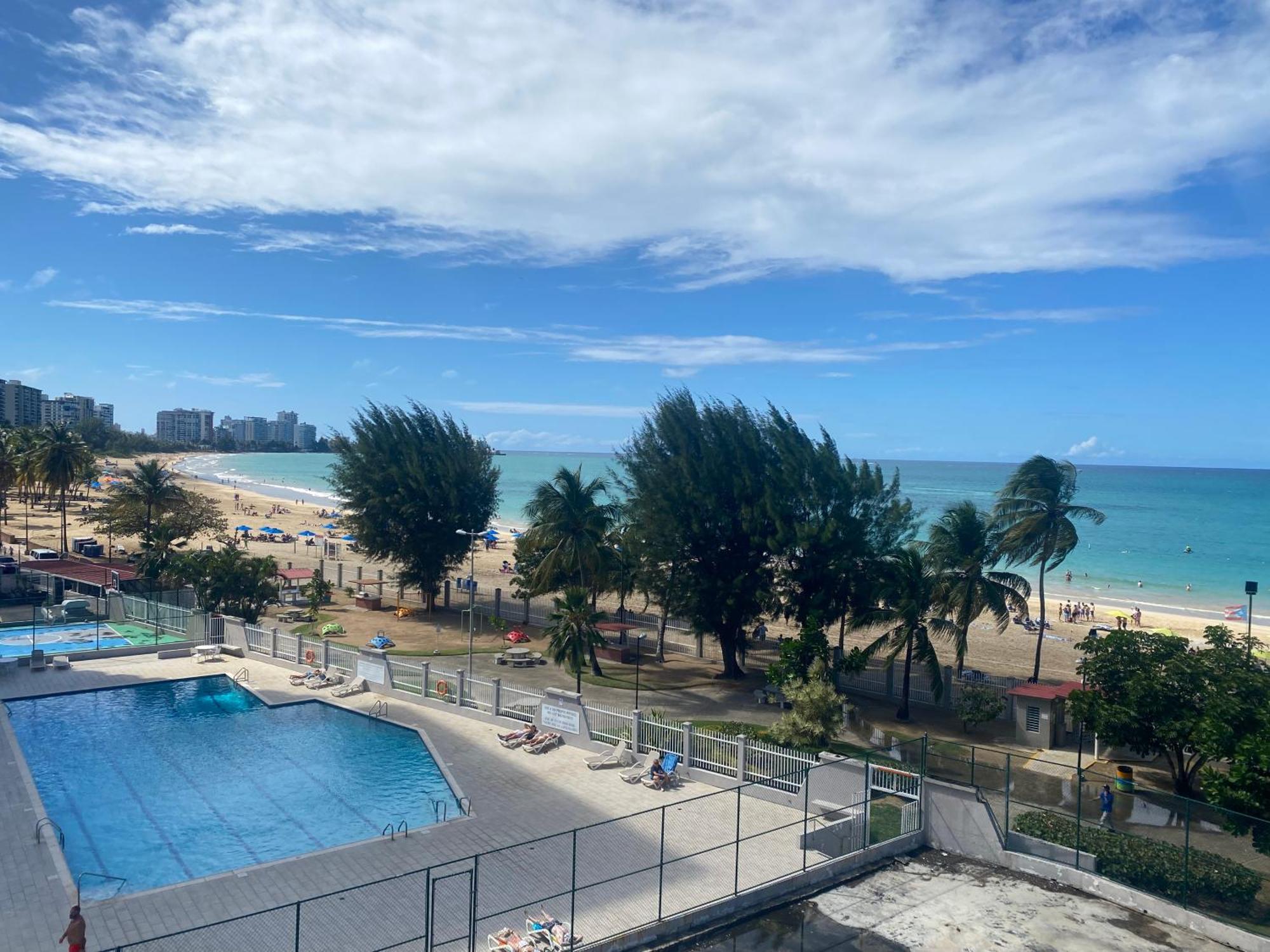Downtown Beachfront Isla Verde Luxury Apartment San Juan Exterior photo